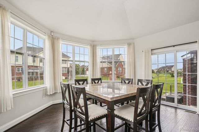 51110 Gulfstream Park Drive, Canton Charter Township, MI 48188