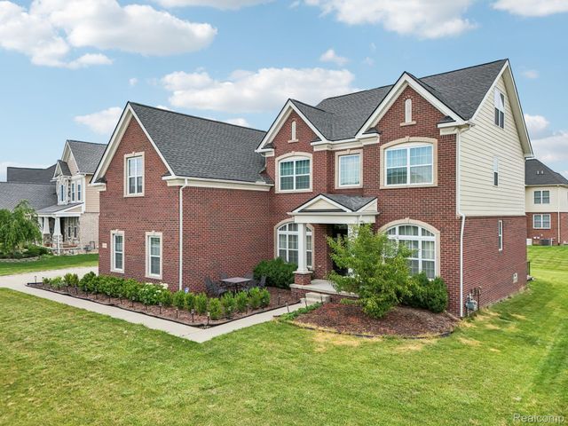 51110 Gulfstream Park Drive, Canton Charter Township, MI 48188