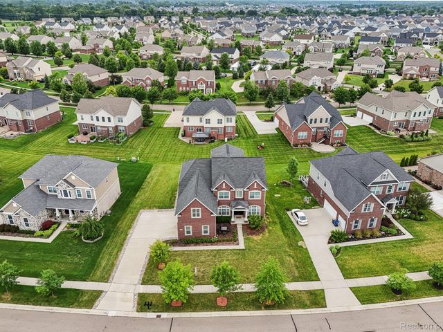 51110 Gulfstream Park Drive, Canton Charter Township, MI 48188