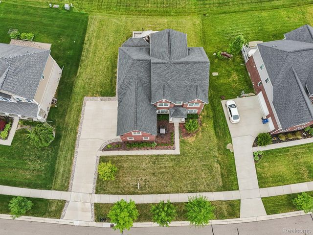 51110 Gulfstream Park Drive, Canton Charter Township, MI 48188