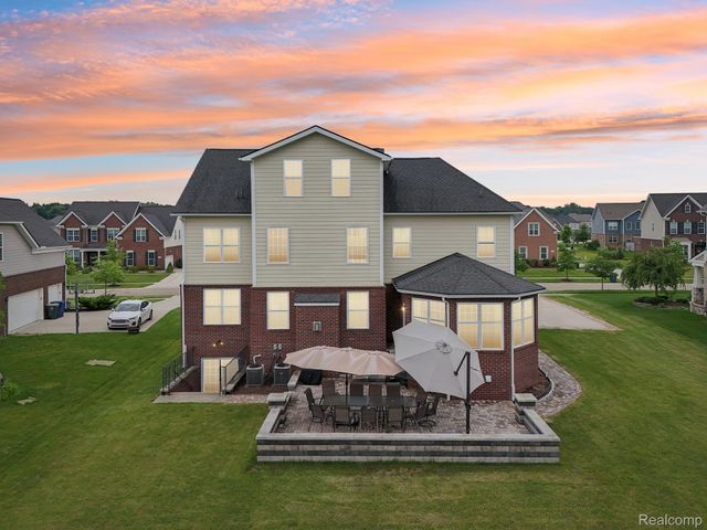 51110 Gulfstream Park Drive, Canton Charter Township, MI 48188