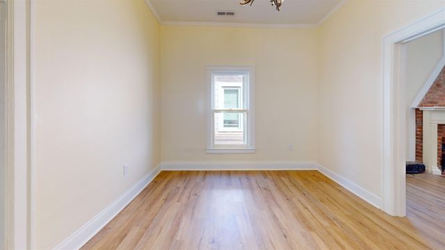 89 Division Street, Huntington, WV 25702