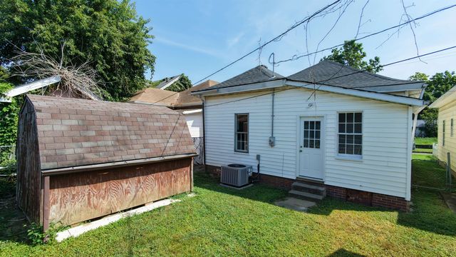 89 Division Street, Huntington, WV 25702