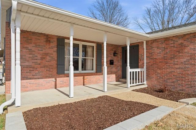 947 S 2nd Street, Festus, MO 63028