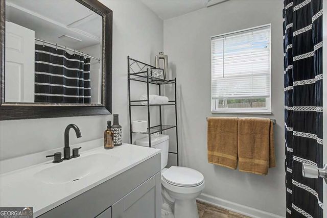 5202 Groovers Landing Road SE, Acworth, GA 30101