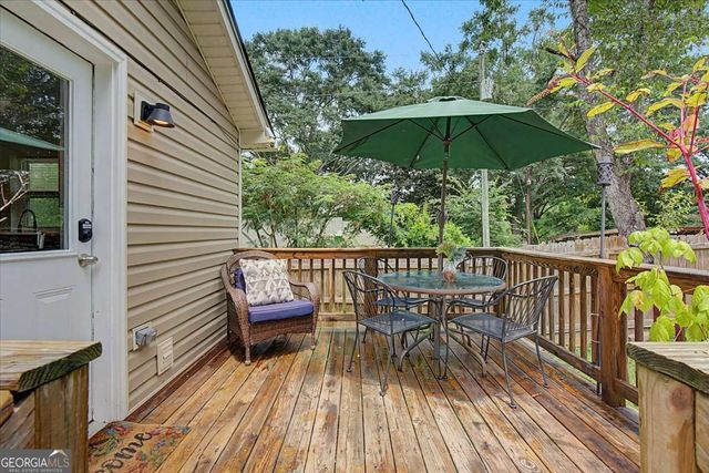 5202 Groovers Landing Road SE, Acworth, GA 30101