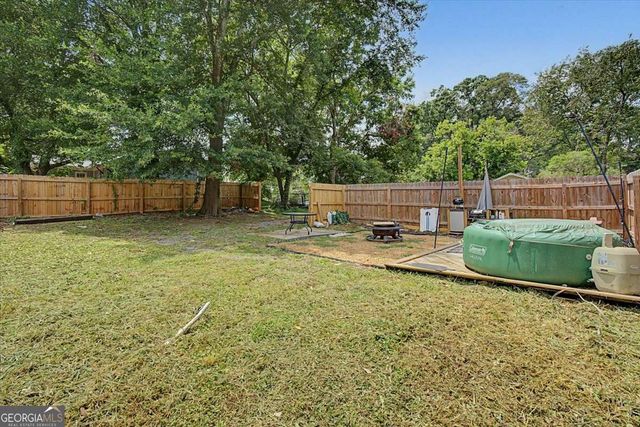 5202 Groovers Landing Road SE, Acworth, GA 30101