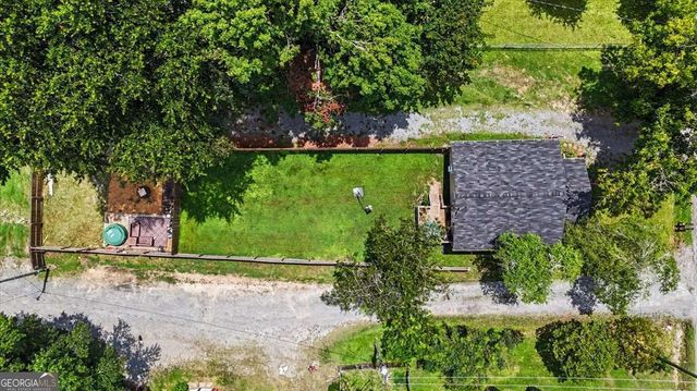 5202 Groovers Landing Road SE, Acworth, GA 30101