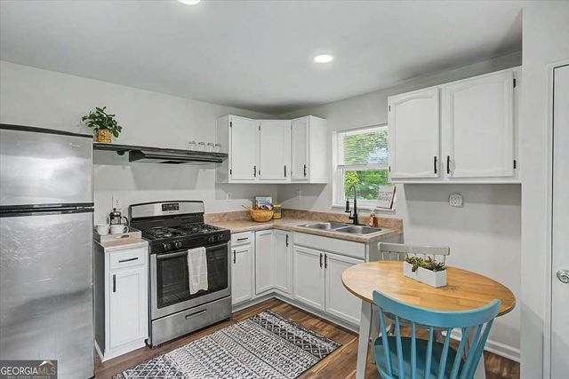5202 Groovers Landing Road SE, Acworth, GA 30101