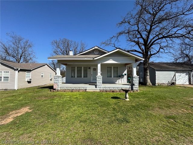 1615 R Street, Fort Smith, AR 72901
