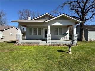 1615 R Street, Fort Smith, AR 72901