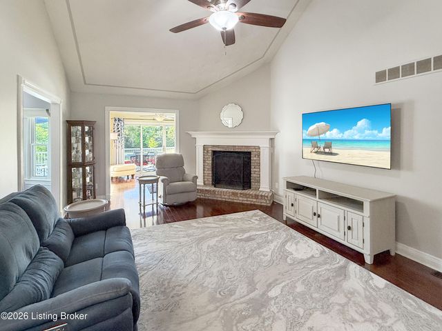 314 Stoney Ln, Taylorsville, KY 40071