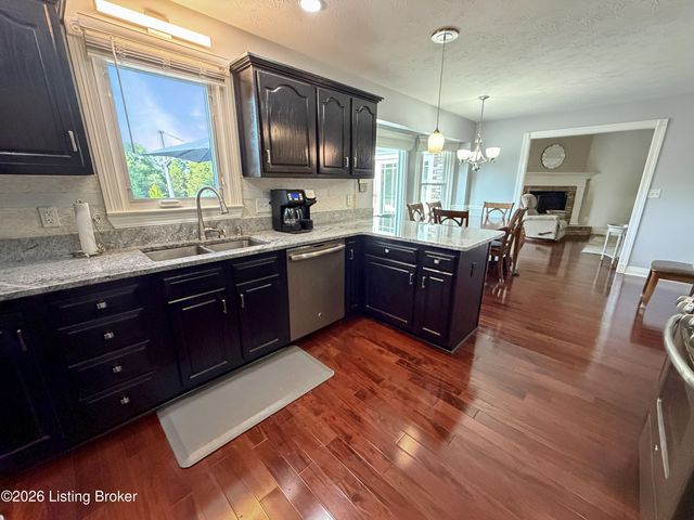 314 Stoney Ln, Taylorsville, KY 40071