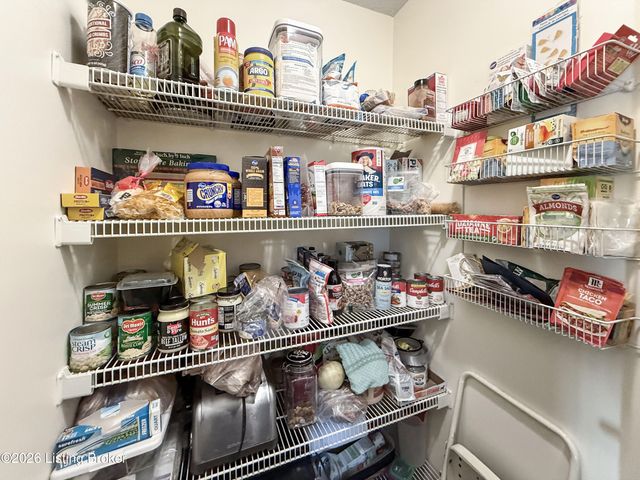 314 Stoney Ln, Taylorsville, KY 40071