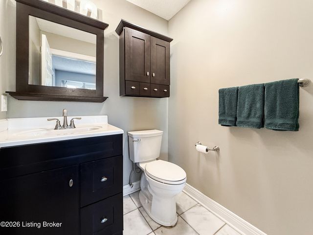 314 Stoney Ln, Taylorsville, KY 40071