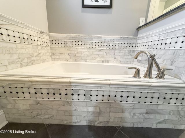 314 Stoney Ln, Taylorsville, KY 40071