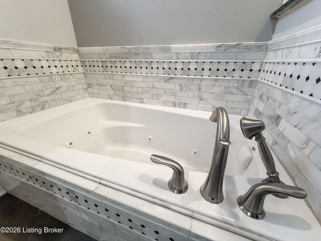 314 Stoney Ln, Taylorsville, KY 40071