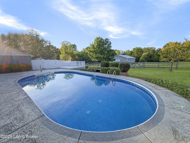 314 Stoney Ln, Taylorsville, KY 40071