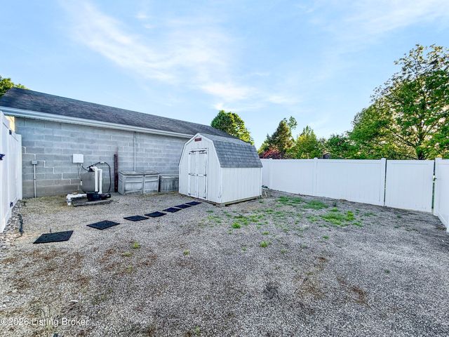 314 Stoney Ln, Taylorsville, KY 40071