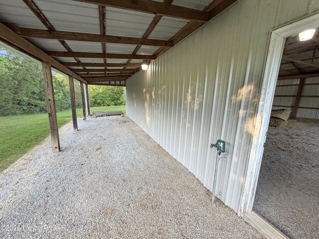 314 Stoney Ln, Taylorsville, KY 40071