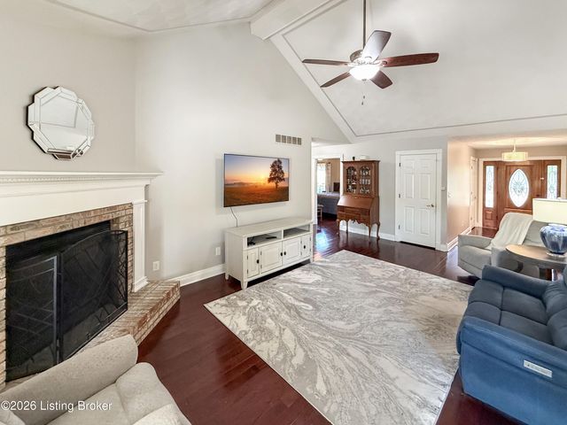 314 Stoney Ln, Taylorsville, KY 40071