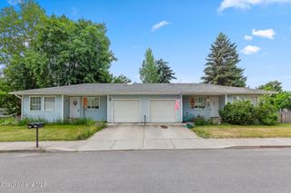 702/704 E Spokane Ave, Coeur D'alene, ID 83814