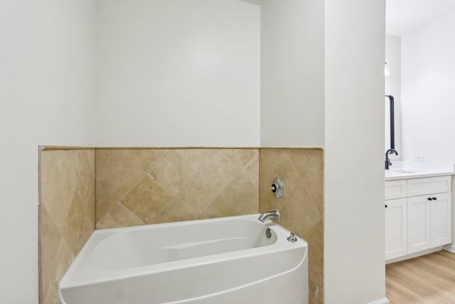 1111 S Wabash Avenue 2601, Chicago, IL 60605