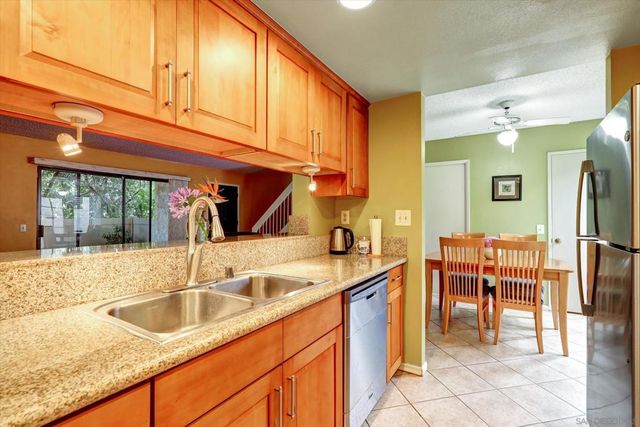 10750 Rickert Rd 3, San Diego, CA 92126