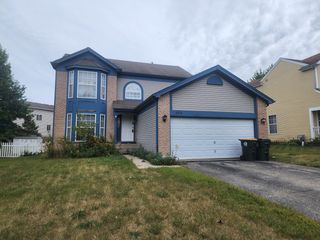 2273 N Harvest Hill Place, Round Lake Beach, IL 60073