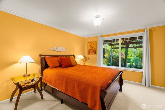 2812 Fishtrap Road NE, Olympia, WA 98506