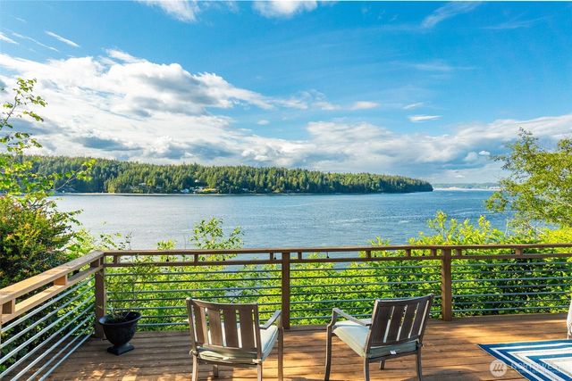 2812 Fishtrap Road NE, Olympia, WA 98506