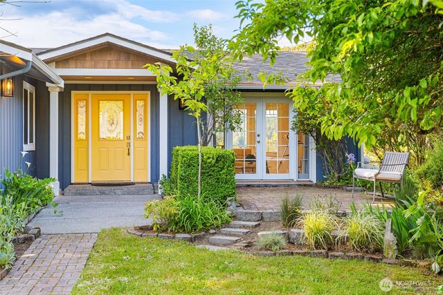 2812 Fishtrap Road NE, Olympia, WA 98506