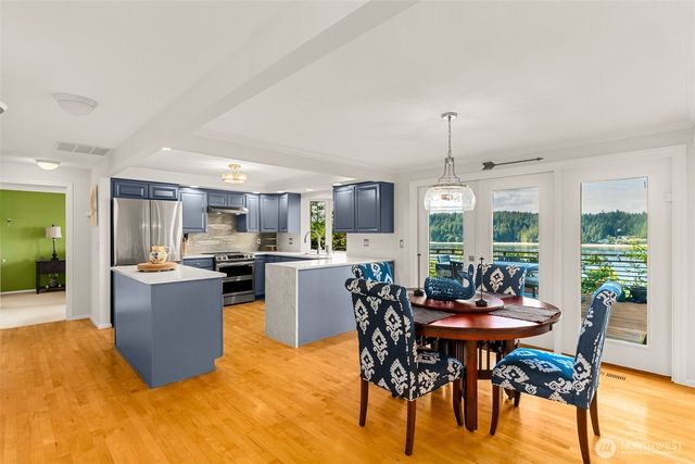 2812 Fishtrap Road NE, Olympia, WA 98506
