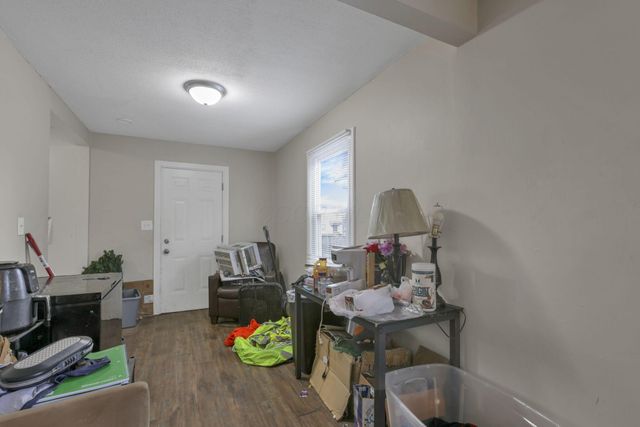 1301-1303 E 26th Avenue, Columbus, OH 43211