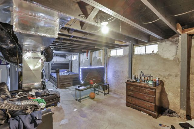 1301-1303 E 26th Avenue, Columbus, OH 43211