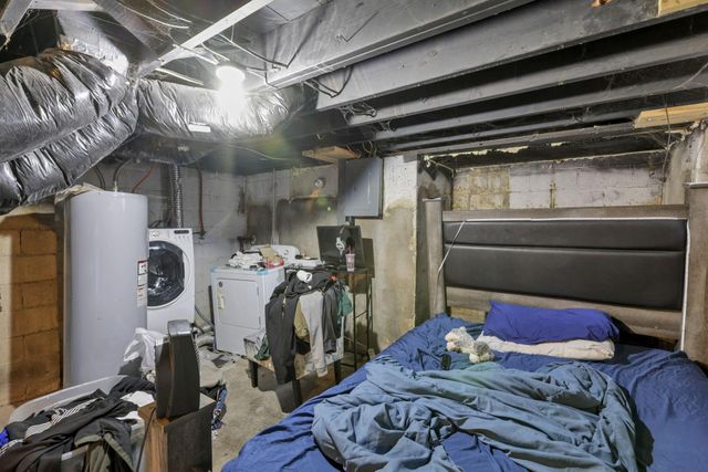 1301-1303 E 26th Avenue, Columbus, OH 43211