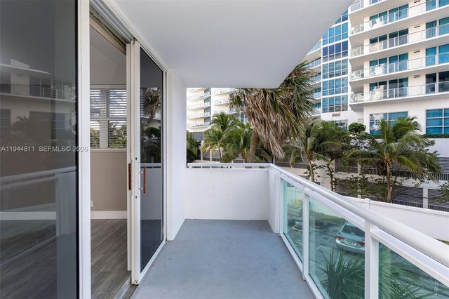 3001 S Ocean Drive 227, Hollywood, FL 33019