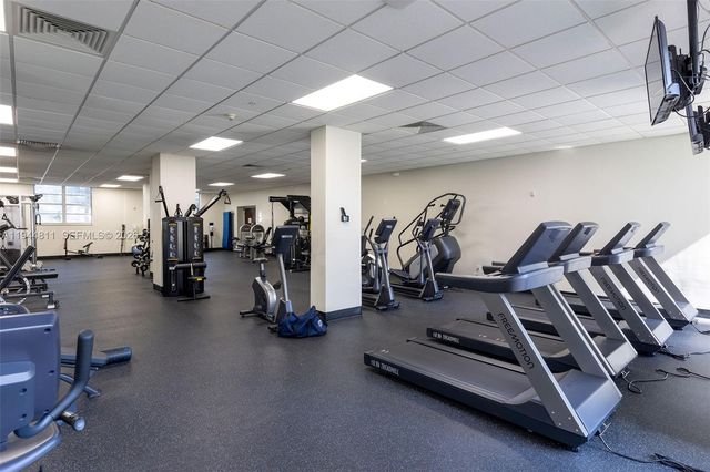 3001 S Ocean Drive 227, Hollywood, FL 33019