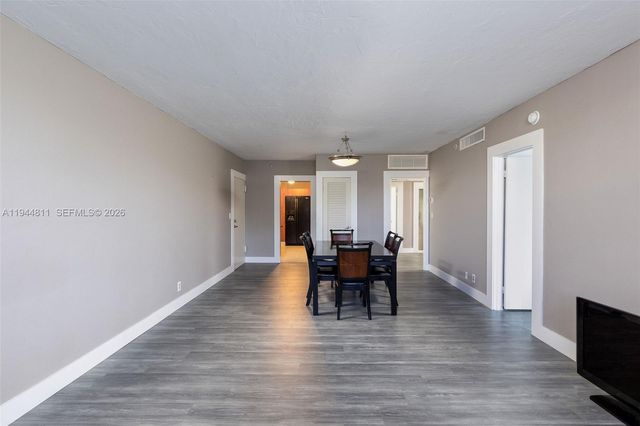 3001 S Ocean Drive 227, Hollywood, FL 33019
