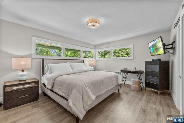 116 Saddlewood Drive, Hillsdale, NJ 07642