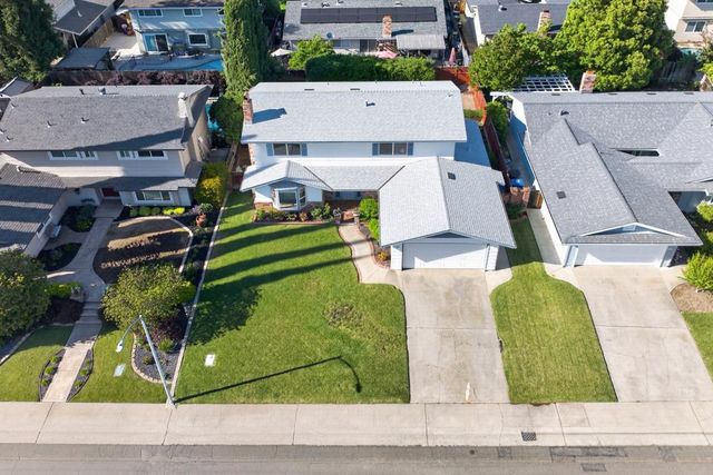 6817 Mount Vernon Way, Fair Oaks, CA 95628