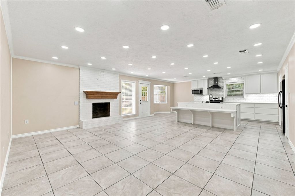 1302 Hawk Tree Drive, College Station, TX 77845 — photo 4