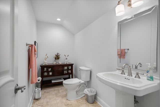15722 Timberhill Drive, Flint, TX 75762