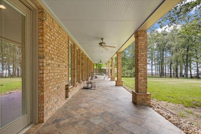 15722 Timberhill Drive, Flint, TX 75762