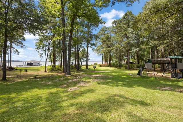 15722 Timberhill Drive, Flint, TX 75762