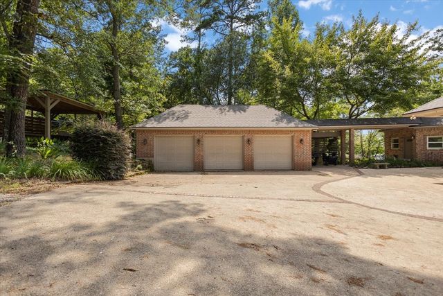 15722 Timberhill Drive, Flint, TX 75762