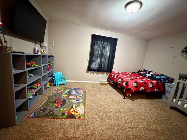 515 ANDREWS PARK Boulevard, Erie, PA 16511