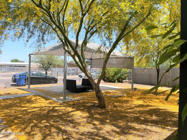 4423 N 13th Place Apt 4, Phoenix, AZ 85014