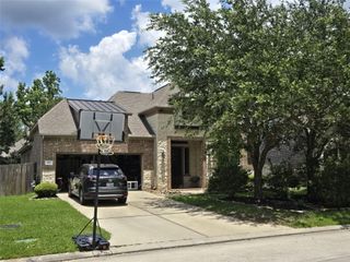 122 Colton Court, Montgomery, TX 77316