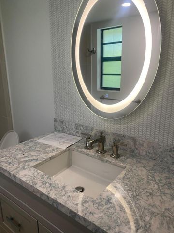 96000 Overseas Hwy Apt U9, Key Largo, FL 33037